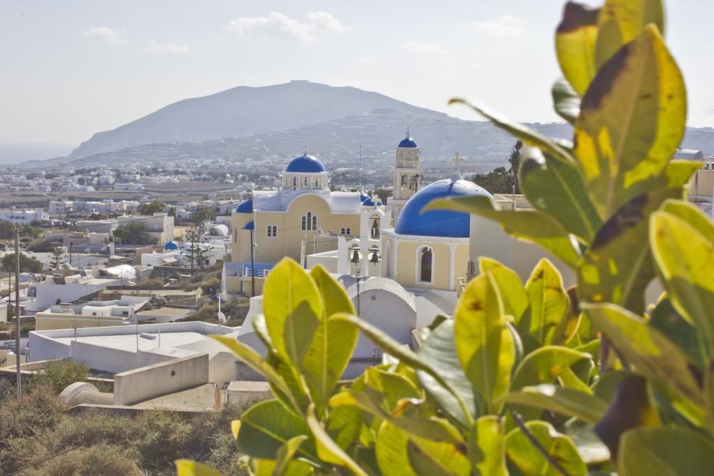 Nectarios Villa - Studios & Suites Adults Only Fira (Santorini) Quarto foto