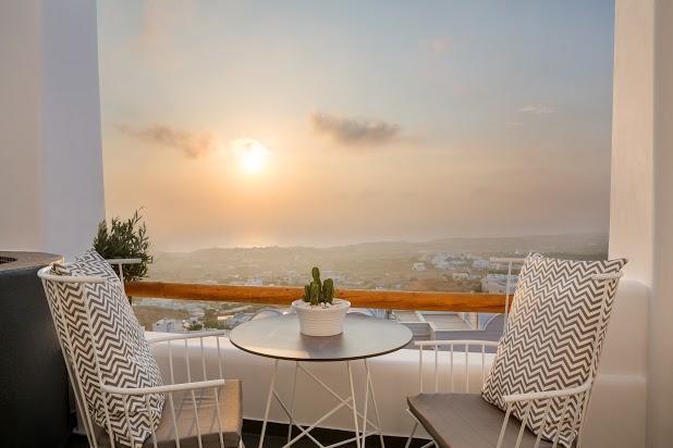 Nectarios Villa - Studios & Suites Adults Only Fira (Santorini) Exterior foto