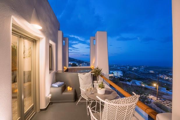 Nectarios Villa - Studios & Suites Adults Only Fira (Santorini) Exterior foto