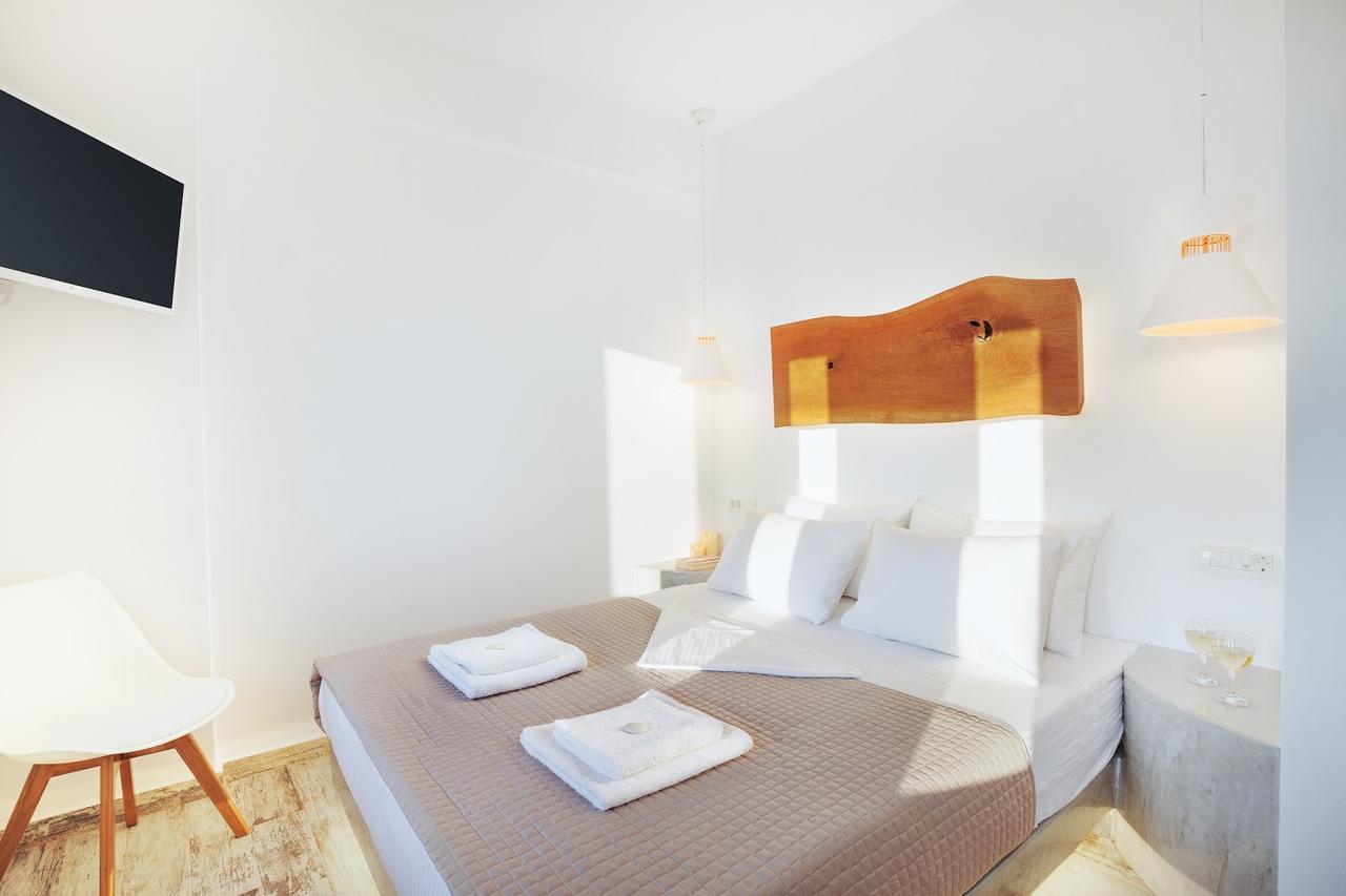 Nectarios Villa - Studios & Suites Adults Only Fira (Santorini) Exterior foto