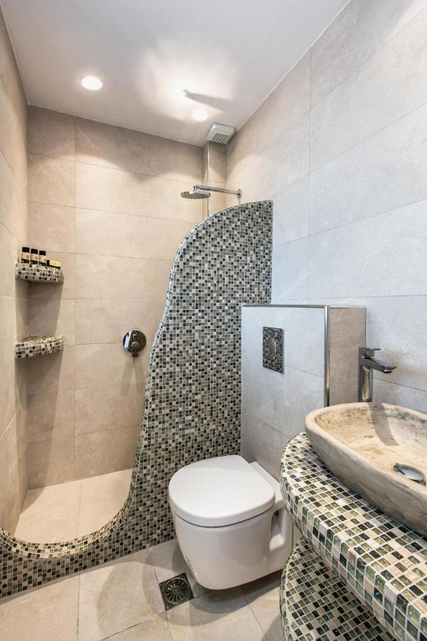 Nectarios Villa - Studios & Suites Adults Only Fira (Santorini) Exterior foto